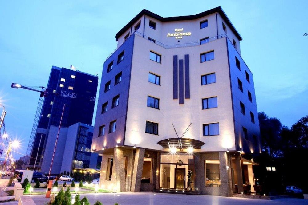 โรงแรมแอมเบียนซ์ บูคาเรสต์ ภายนอก รูปภาพ